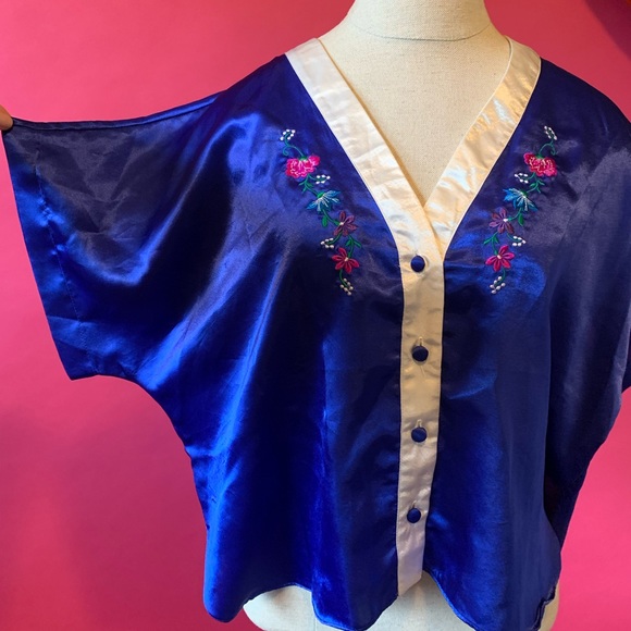 Cropped night shirt for day wear - Picture 2 of 7